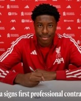 开云体育下载-官方：18岁后卫艾罗博马与利物浦签下首份职业合同