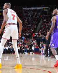 开云官网-火箭战胜灰熊 常规赛完美收官 火箭的收官战中有哪些收获