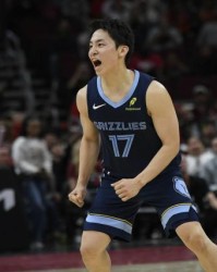 最近三场11投1中 亚洲之光的NBA之旅或就此止步