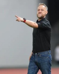 开云体育下载-泰国主帅对结果感到失望：面对新加坡必须取胜