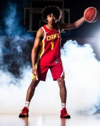 17岁的朱正很好，但他救不了中国男篮