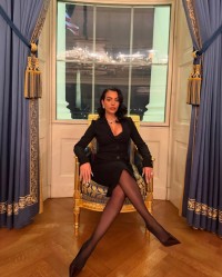 开云体育app-乔治娜社媒晒照：出席美国第一夫人梅拉尼娅·特朗普纪录片首映式