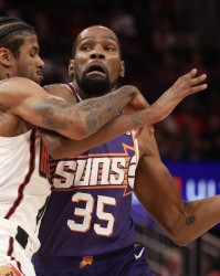 开云体育下载-七队交易细节！Shams：火箭得KD+卡皇 太阳收5人 湖人拿36号秀