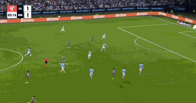 1729373286146017648.gif 1-2维尼修斯.gif